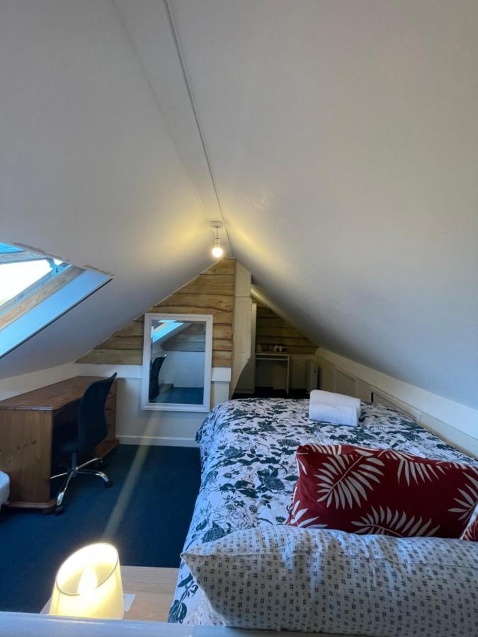 Shared House In Chakeshill Drive Hotel Bristol Eksteriør billede